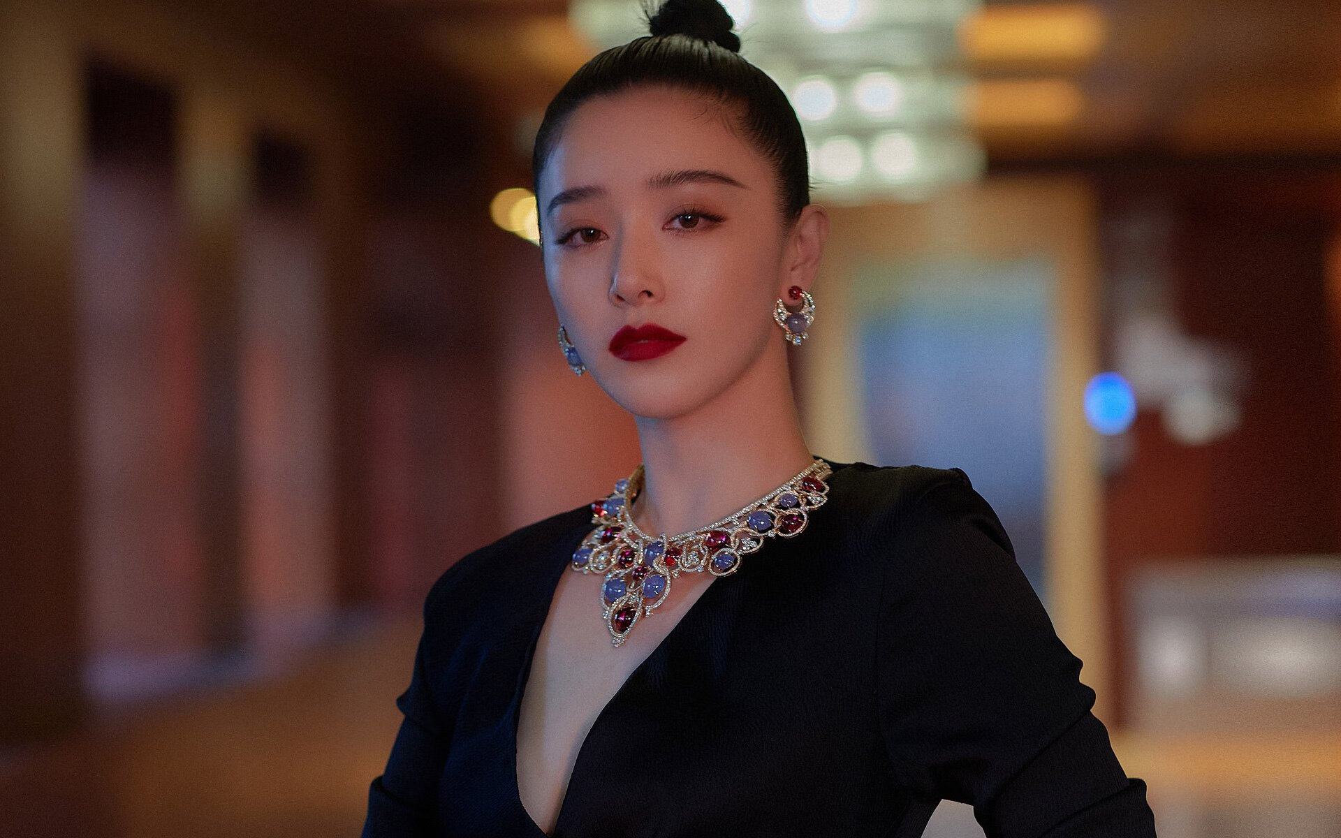 部落冲突王者之战激烈开启,策略布局比拼智慧,部落冲突王重要吗