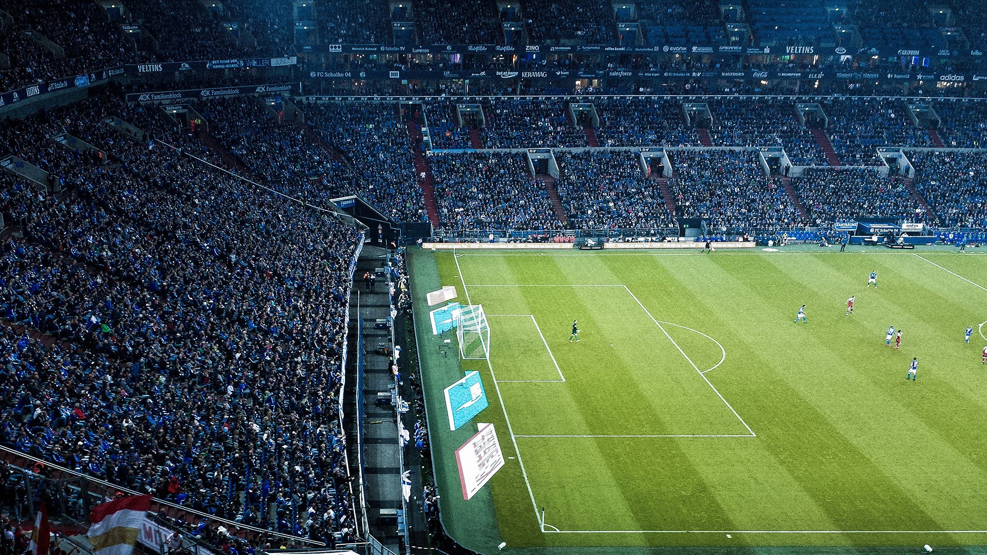 开云体育APP-在一次经典对决中，库里连续两节投中九个三分球，带领勇士轻松取胜！